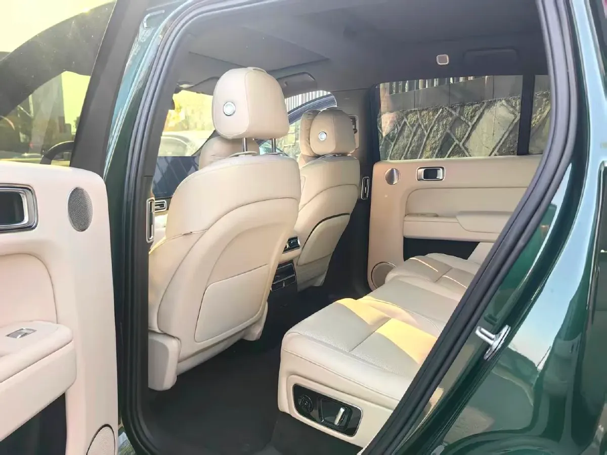 2023 Li L7 Range Extended 154HP REEV 40.9KWH,autocango,china used car exporter,china ev exporter,chinese used car exporter,chinese used ev exporter