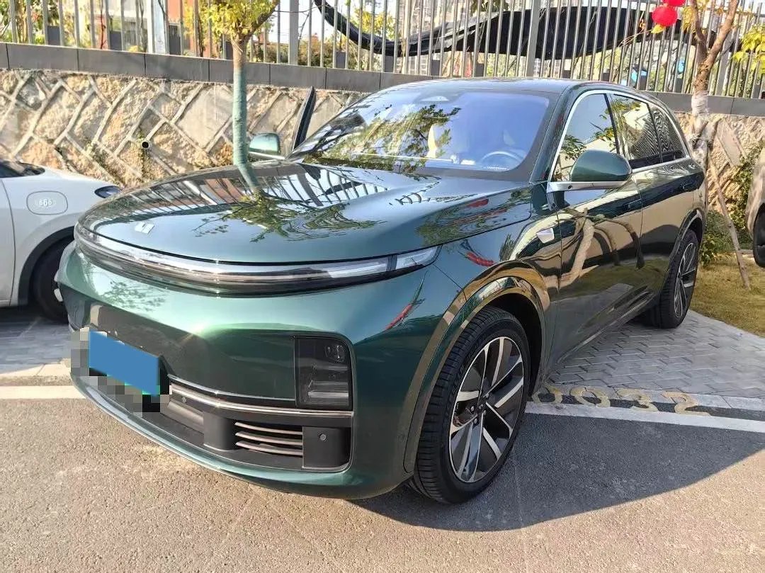 2023 Li L7 Range Extended 154HP REEV 40.9KWH,autocango,china used car exporter,china ev exporter,chinese used car exporter,chinese used ev exporter