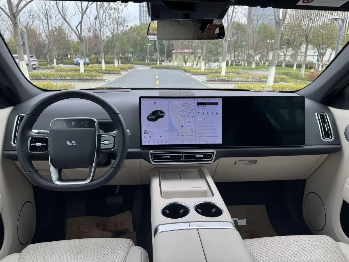 2023 Li L7 Range Extended 154HP REEV 40.9KWH,autocango,china used car exporter,china ev exporter,chinese used car exporter,chinese used ev exporter