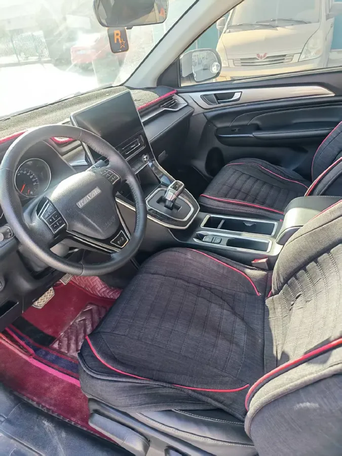 2023 Haval M6 1.5T 150HP L4 7DCT,autocango,china used car exporter,china ev exporter,chinese used car exporter,chinese used ev exporter