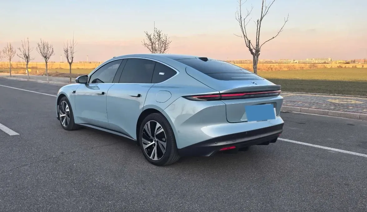 2023 NIO ET5T BEV 75KWH,autocango,china used car exporter,china ev exporter,chinese used car exporter,chinese used ev exporter
