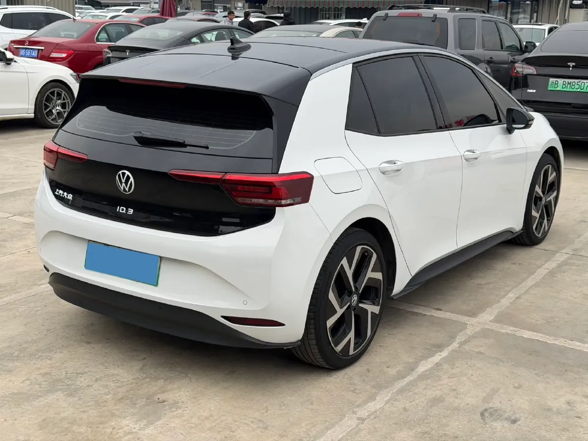 2024 Volkswagen ID.3 BEV 52.8KWH,autocango,china used car exporter,china ev exporter,chinese used car exporter,chinese used ev exporter