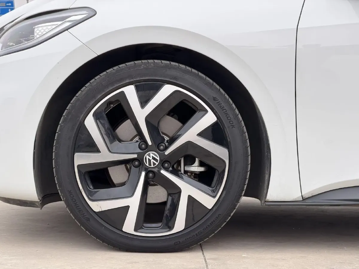 2024 Volkswagen ID.3 BEV 52.8KWH,autocango,china used car exporter,china ev exporter,chinese used car exporter,chinese used ev exporter