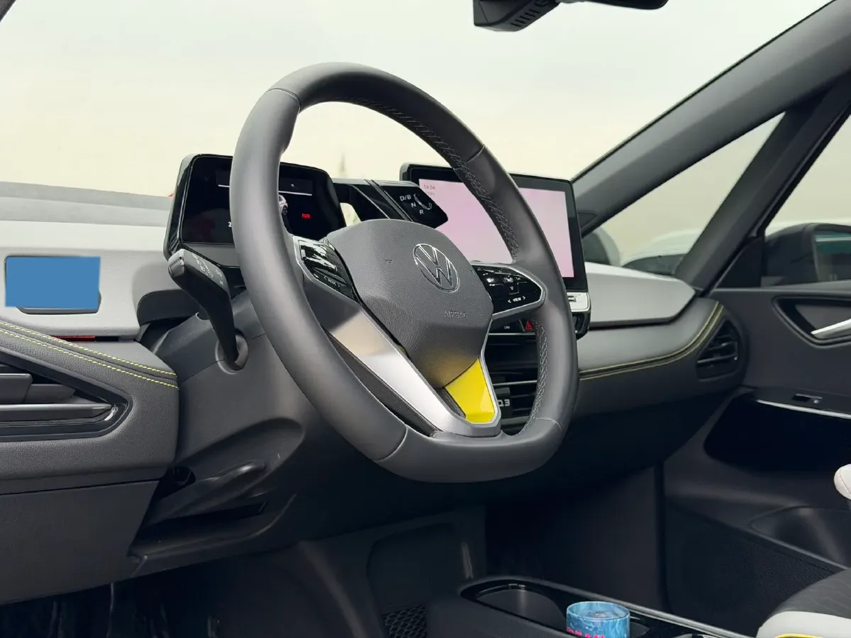 2024 Volkswagen ID.3 BEV 52.8KWH,autocango,china used car exporter,china ev exporter,chinese used car exporter,chinese used ev exporter