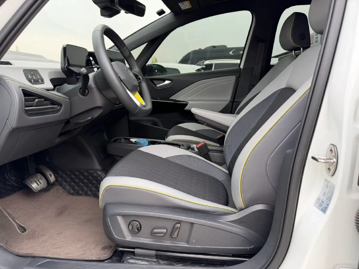 2024 Volkswagen ID.3 BEV 52.8KWH,autocango,china used car exporter,china ev exporter,chinese used car exporter,chinese used ev exporter