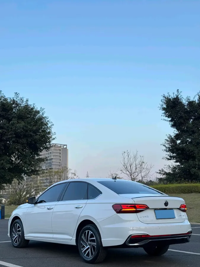2024 Volkswagen Lavida 1.5T 160HP L4 7DCT,autocango,china used car exporter,china ev exporter,chinese used car exporter,chinese used ev exporter