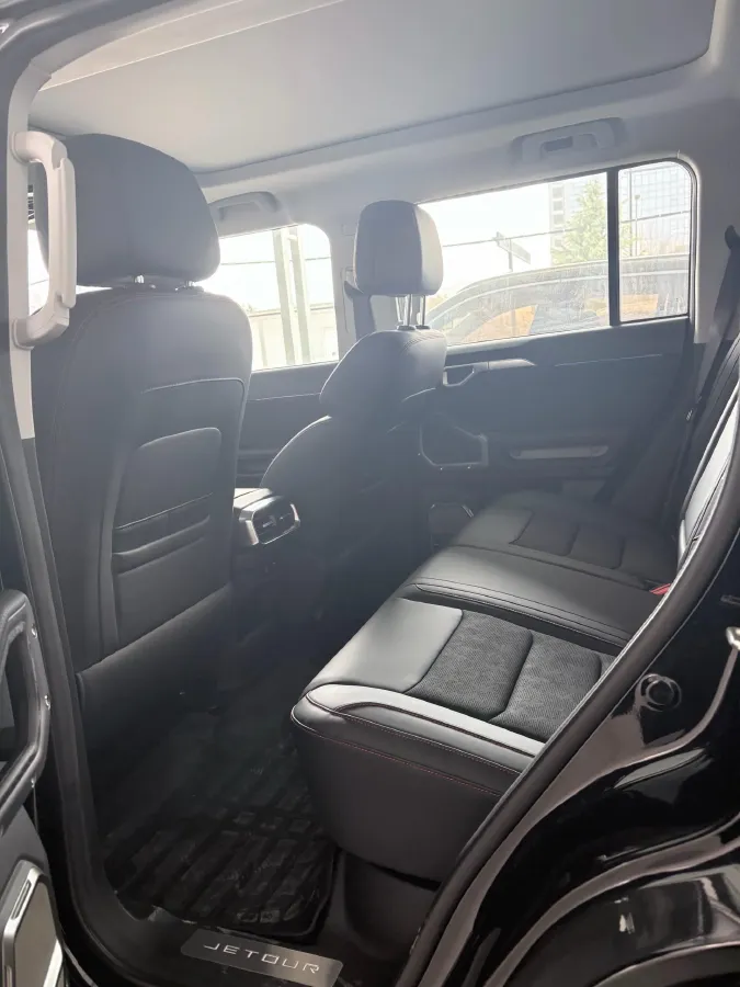 2024 Jetour ShanHai TravellerC-DM 1.5T 156HP L4 3DHT PHEV 26.7KWH,autocango,china used car exporter,china ev exporter,chinese used car exporter,chinese used ev exporter