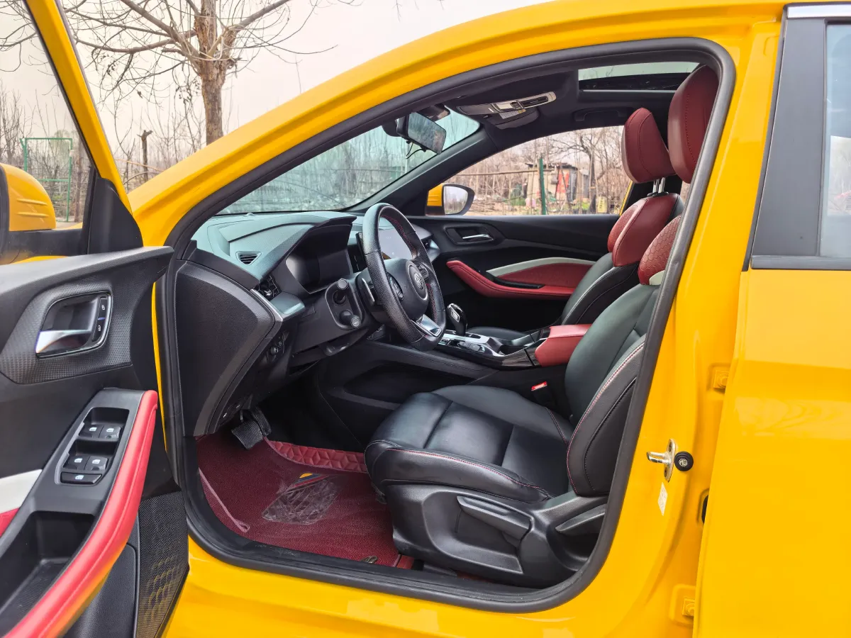 2021 MG 5 1.5T 173HP L4 7DCT,autocango,china used car exporter,china ev exporter,chinese used car exporter,chinese used ev exporter