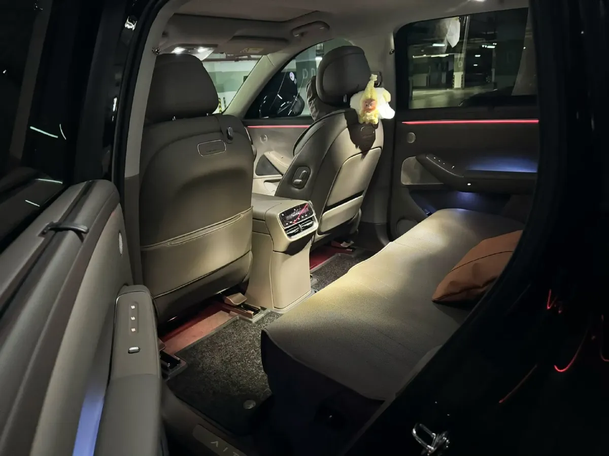 2026 AITO AITO M7 BEV,autocango,china used car exporter,china ev exporter,chinese used car exporter,chinese used ev exporter