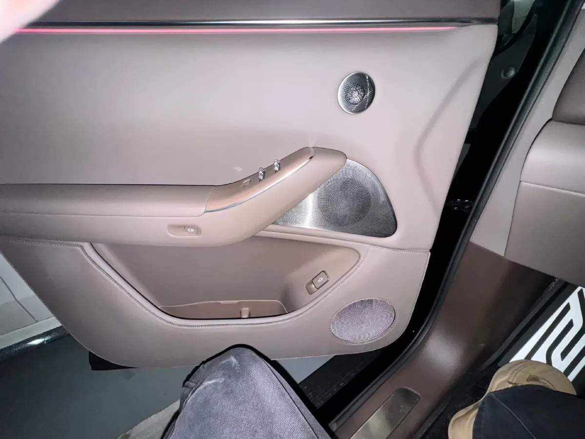 2026 AITO AITO M7 BEV,autocango,china used car exporter,china ev exporter,chinese used car exporter,chinese used ev exporter