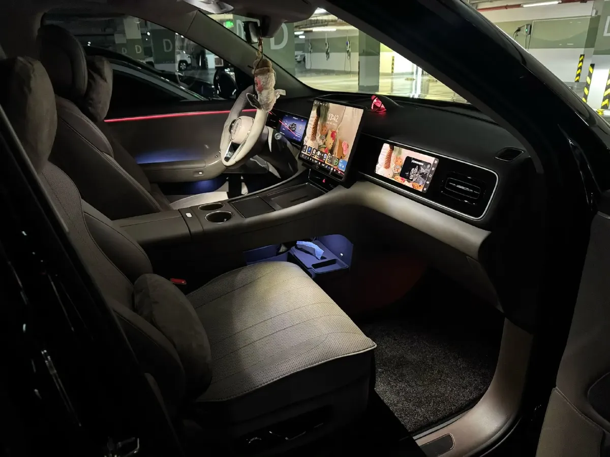 2026 AITO AITO M7 BEV,autocango,china used car exporter,china ev exporter,chinese used car exporter,chinese used ev exporter