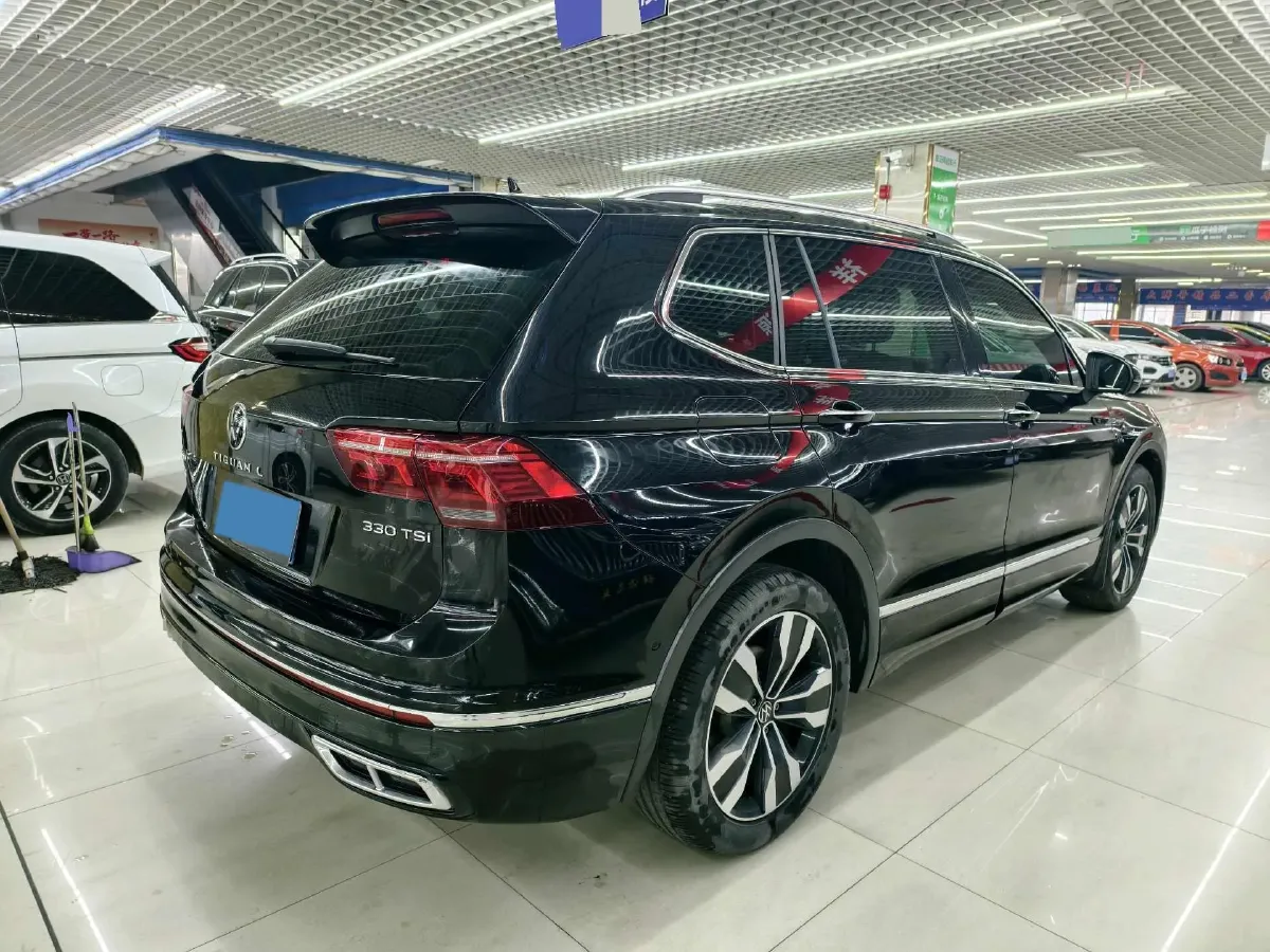 2024 Volkswagen Tiguan L 2.0T 186HP L4 7DCT,autocango,china used car exporter,china ev exporter,chinese used car exporter,chinese used ev exporter