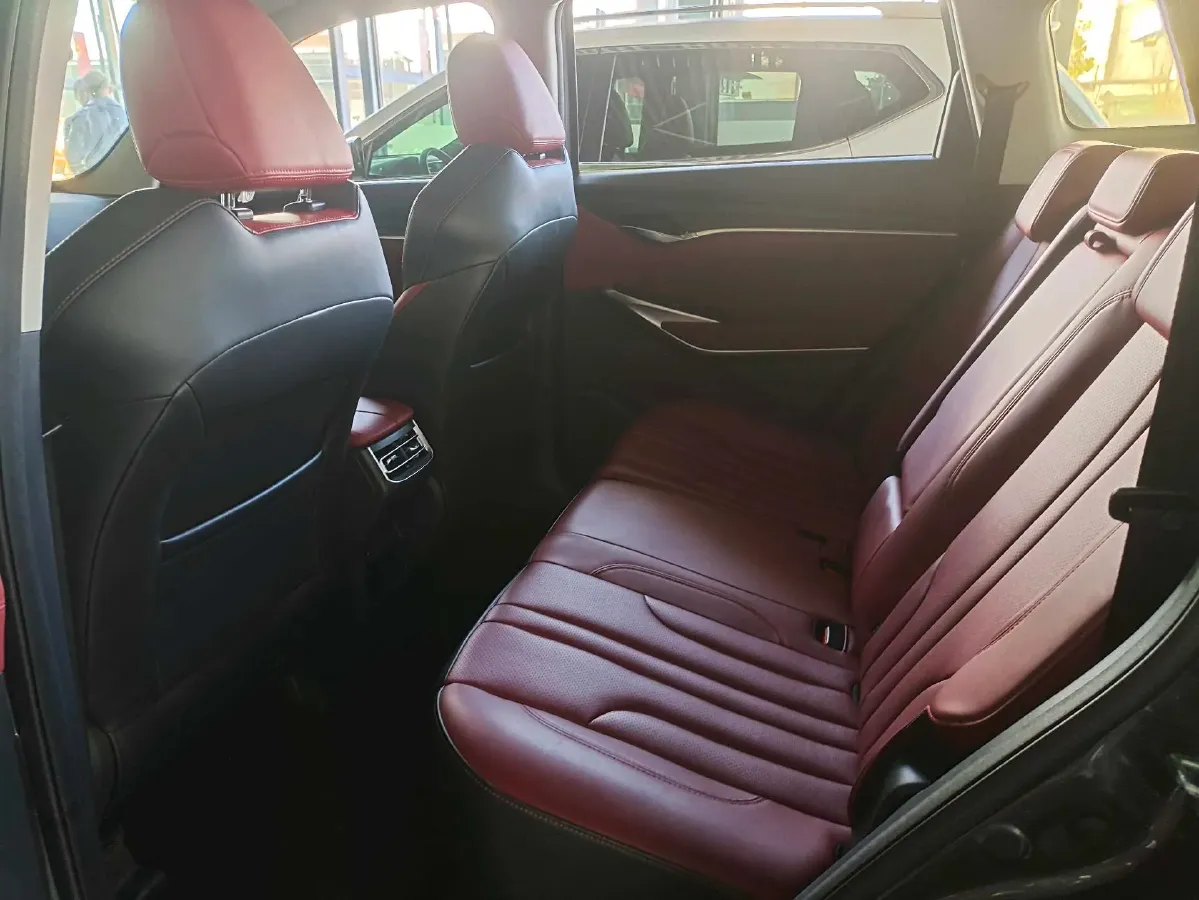 2020 ChangAn CS75 Plus 1.5T 178HP L4 6AT,autocango,china used car exporter,china ev exporter,chinese used car exporter,chinese used ev exporter