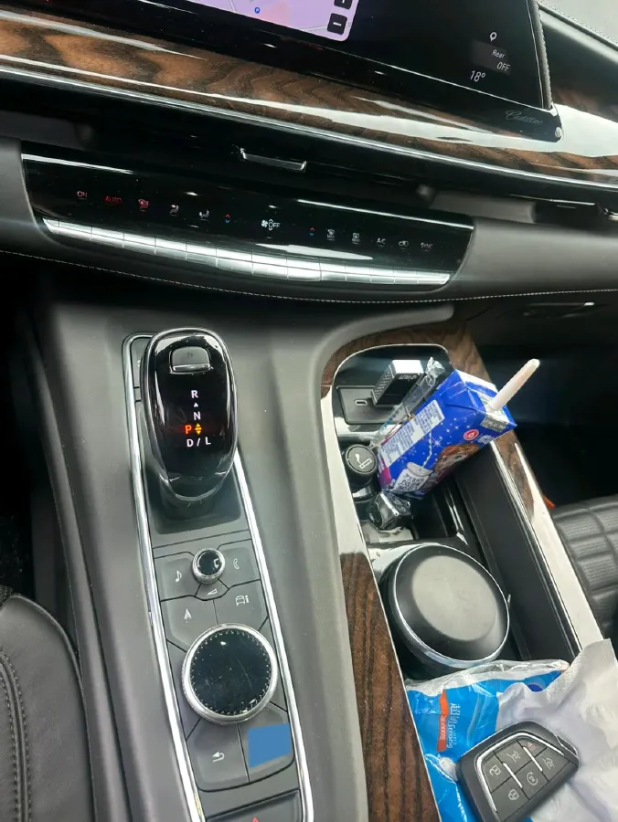 2025 Kede ShengMuFeng 2.0T 231HP L4 9AT,autocango,china used car exporter,china ev exporter,chinese used car exporter,chinese used ev exporter