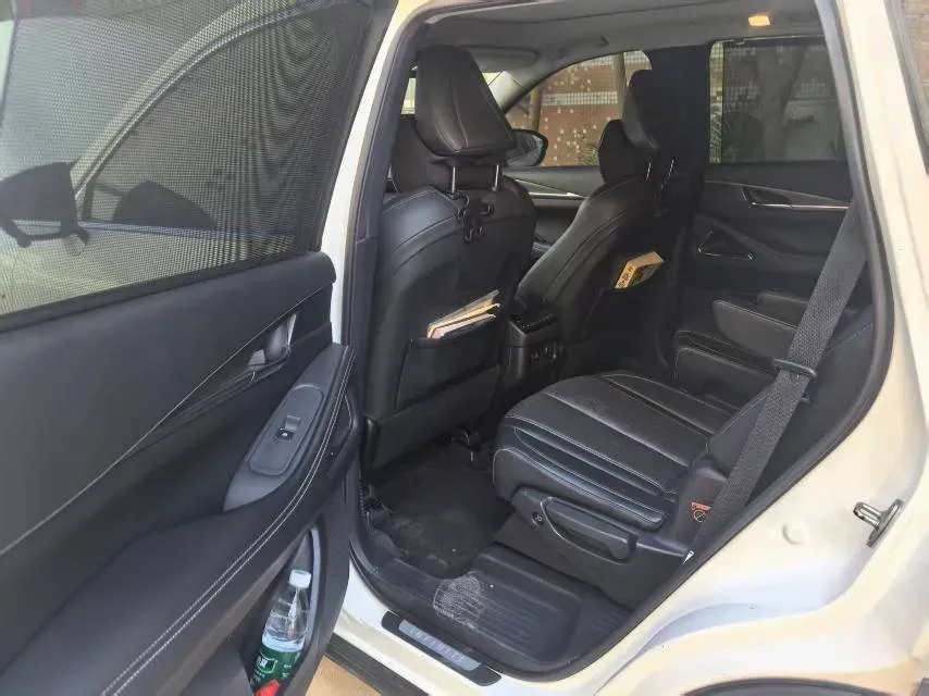 2022 Infiniti QX60 2.0T 252HP L4 9AT,autocango,china used car exporter,china ev exporter,chinese used car exporter,chinese used ev exporter