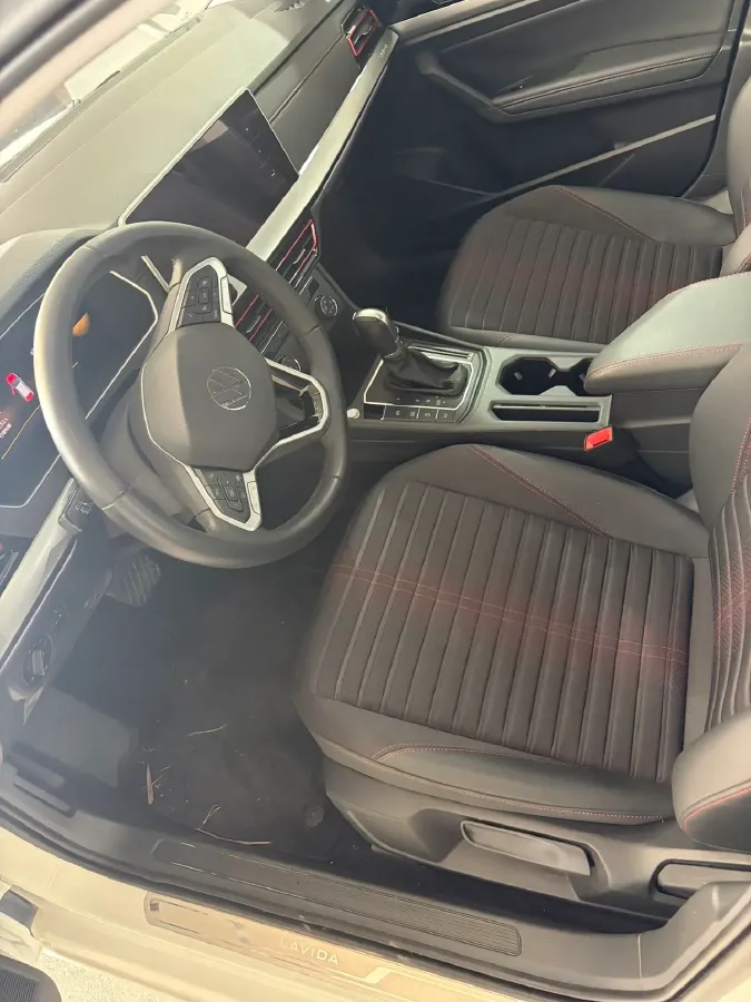 2023 Volkswagen Lavida 1.4T 150HP L4 7DCT,autocango,china used car exporter,china ev exporter,chinese used car exporter,chinese used ev exporter