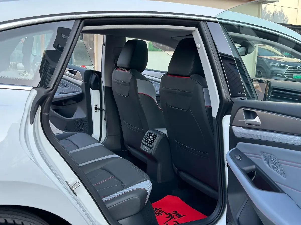 2025 Volkswagen Lamando 1.4T 150HP L4 7DCT,autocango,china used car exporter,china ev exporter,chinese used car exporter,chinese used ev exporter