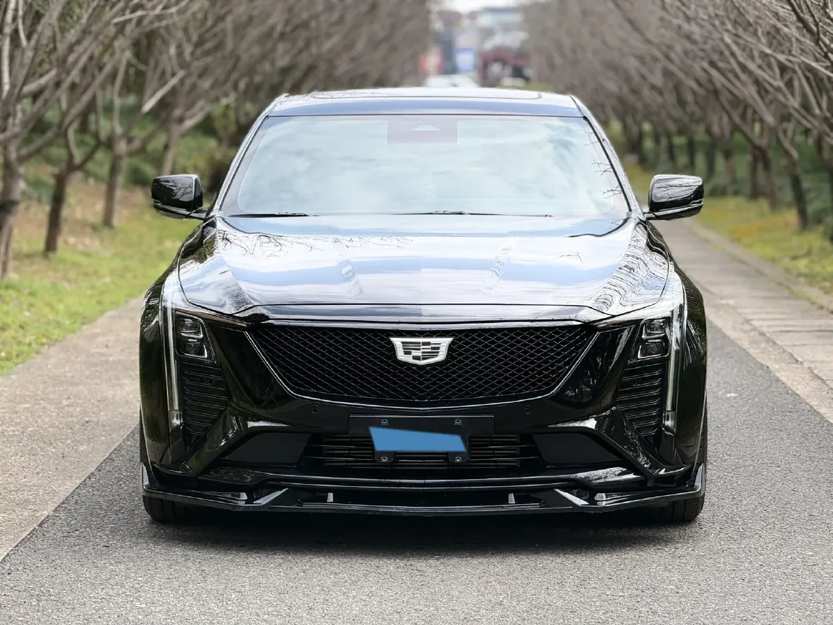 2024 Cadillac CT5 2.0T 237HP L4 10AT,autocango,china used car exporter,china ev exporter,chinese used car exporter,chinese used ev exporter