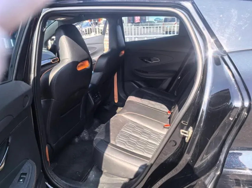 2022 ChangAn UNI-T 1.5T 188HP L4 7DCT,autocango,china used car exporter,china ev exporter,chinese used car exporter,chinese used ev exporter