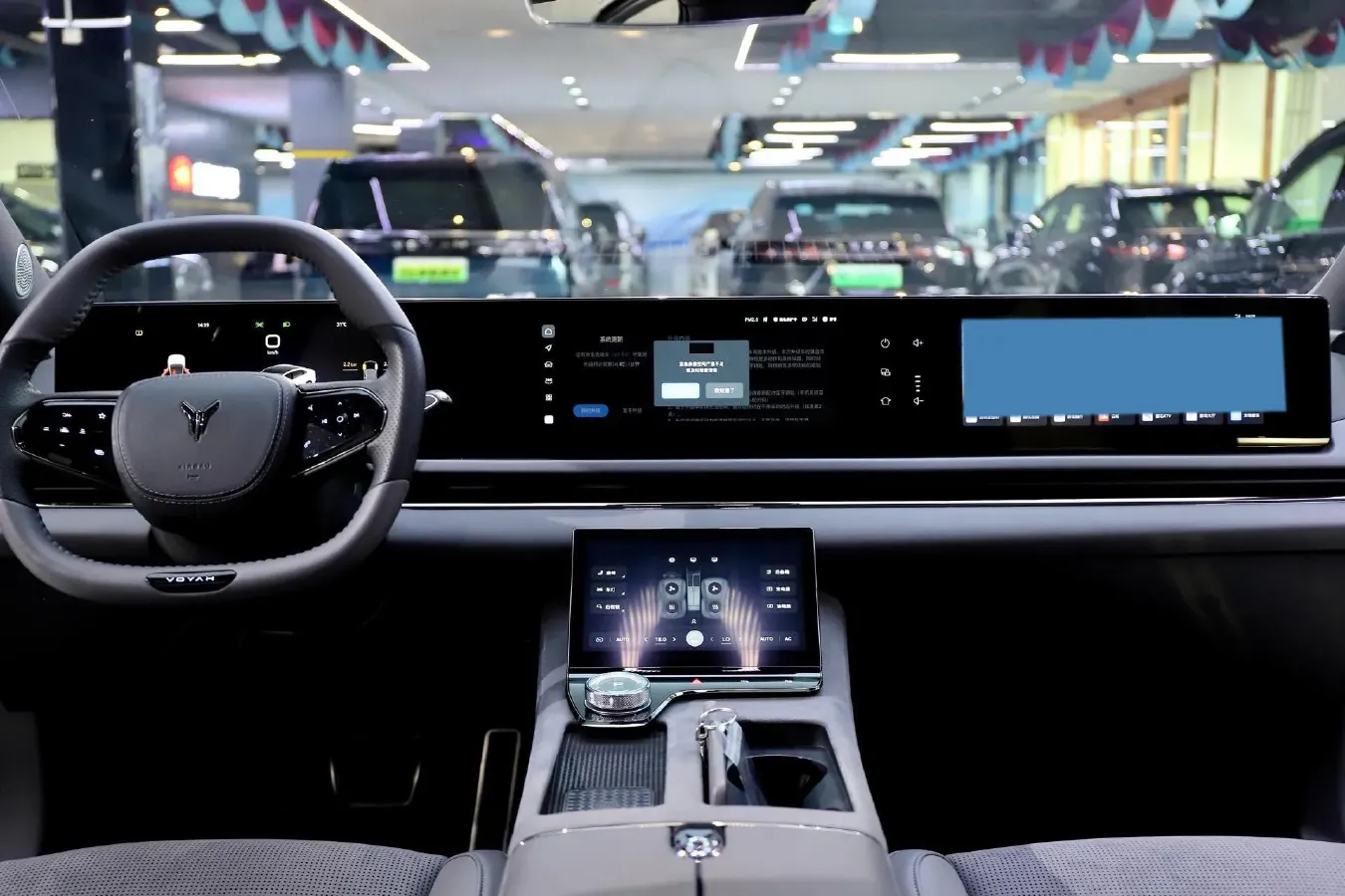 2024 Voyah ZhuiGuang 1.5T 136HP L4 PHEV 43KWH,autocango,china used car exporter,china ev exporter,chinese used car exporter,chinese used ev exporter