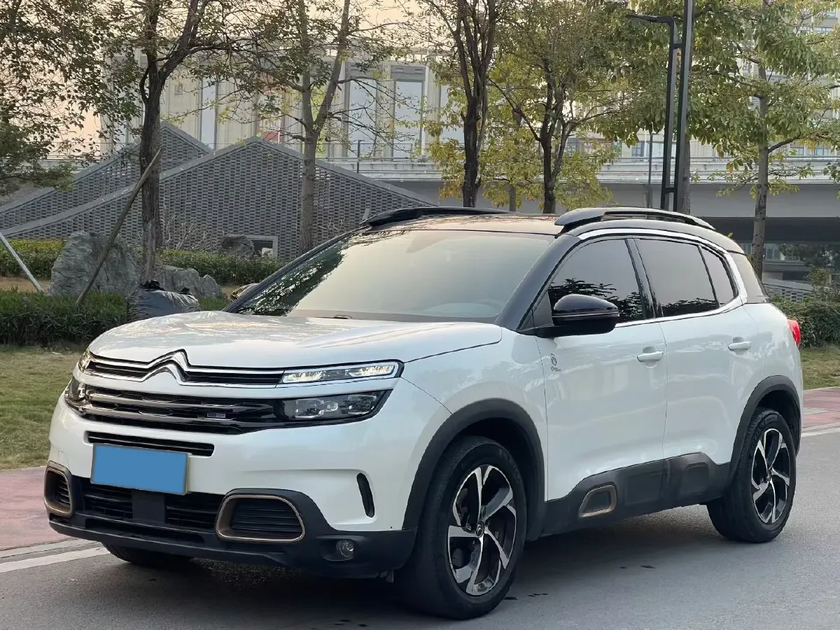 2021 Citroen C5 Aircross 1.6T 170HP L4 8AT,autocango,china used car exporter,china ev exporter,chinese used car exporter,chinese used ev exporter