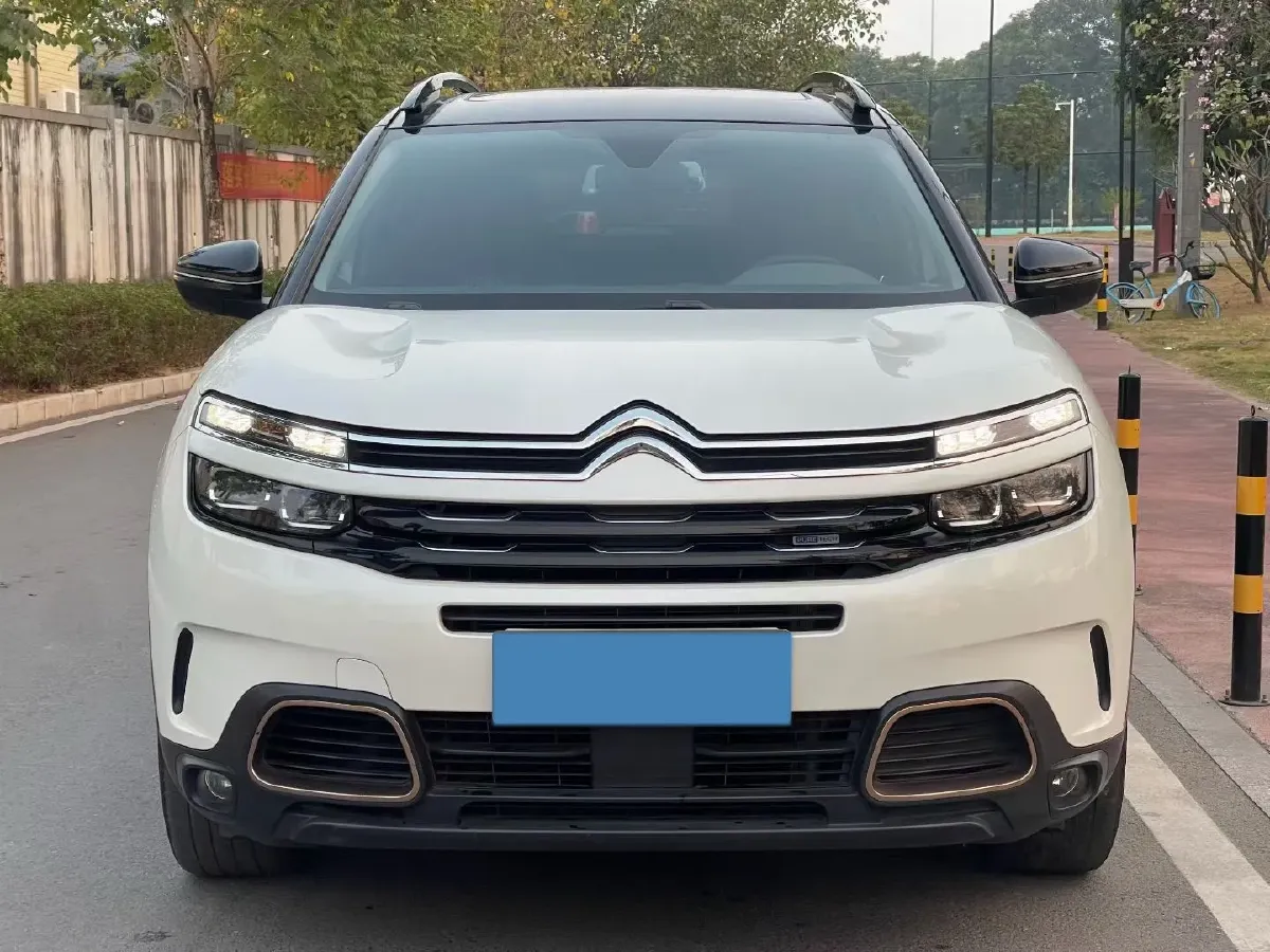 2021 Citroen C5 Aircross 1.6T 170HP L4 8AT,autocango,china used car exporter,china ev exporter,chinese used car exporter,chinese used ev exporter