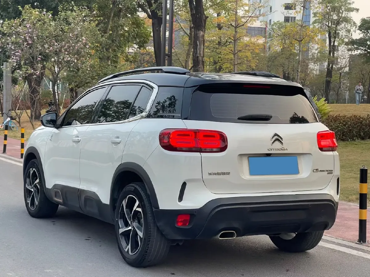 2021 Citroen C5 Aircross 1.6T 170HP L4 8AT,autocango,china used car exporter,china ev exporter,chinese used car exporter,chinese used ev exporter