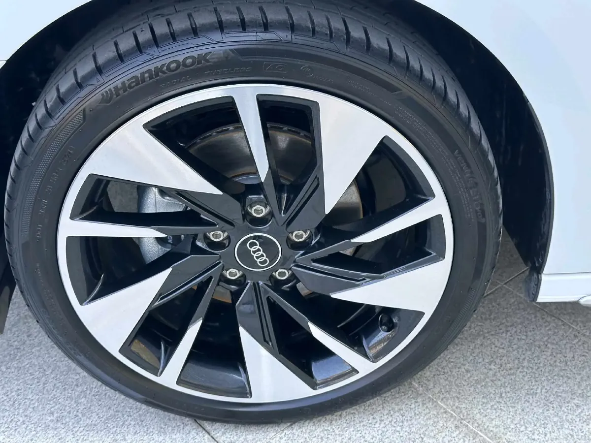 2024 Audi A3 1.4T 150HP L4 7DCT,autocango,china used car exporter,china ev exporter,chinese used car exporter,chinese used ev exporter