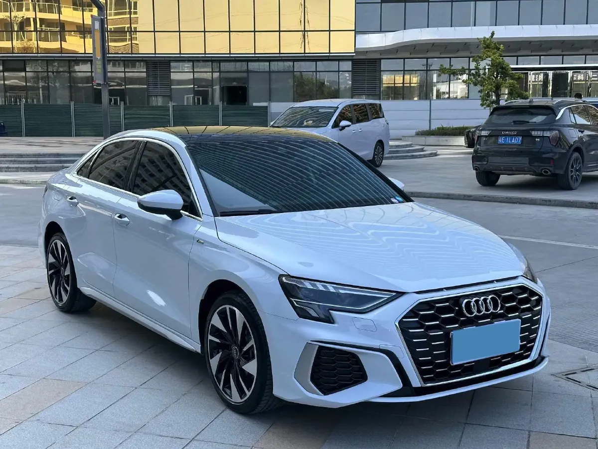 2024 Audi A3 1.4T 150HP L4 7DCT,autocango,china used car exporter,china ev exporter,chinese used car exporter,chinese used ev exporter