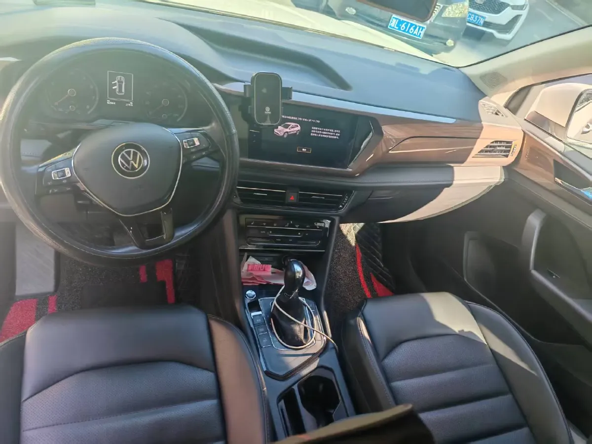 2021 Volkswagen Tharu 1.4T 150HP L4 7DCT,autocango,china used car exporter,china ev exporter,chinese used car exporter,chinese used ev exporter