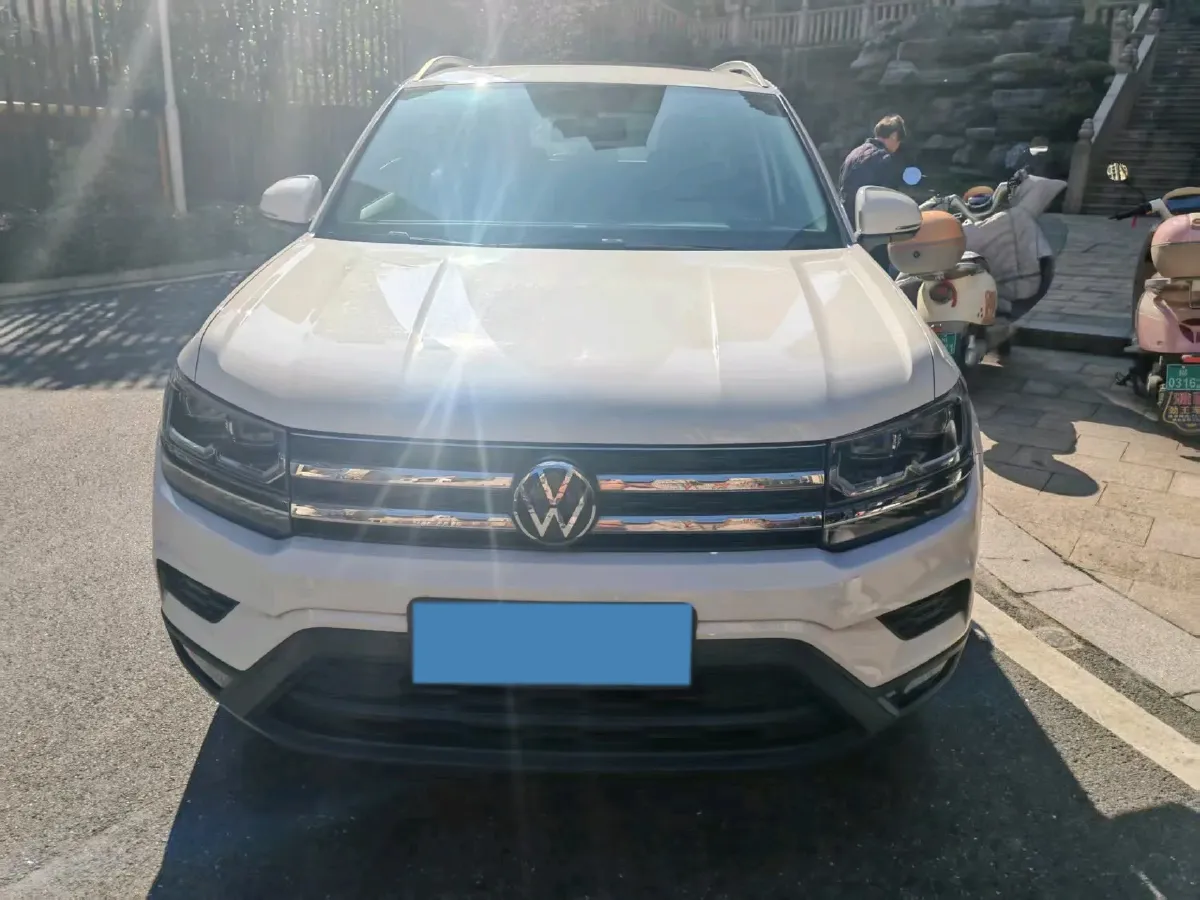 2021 Volkswagen Tharu 1.4T 150HP L4 7DCT,autocango,china used car exporter,china ev exporter,chinese used car exporter,chinese used ev exporter