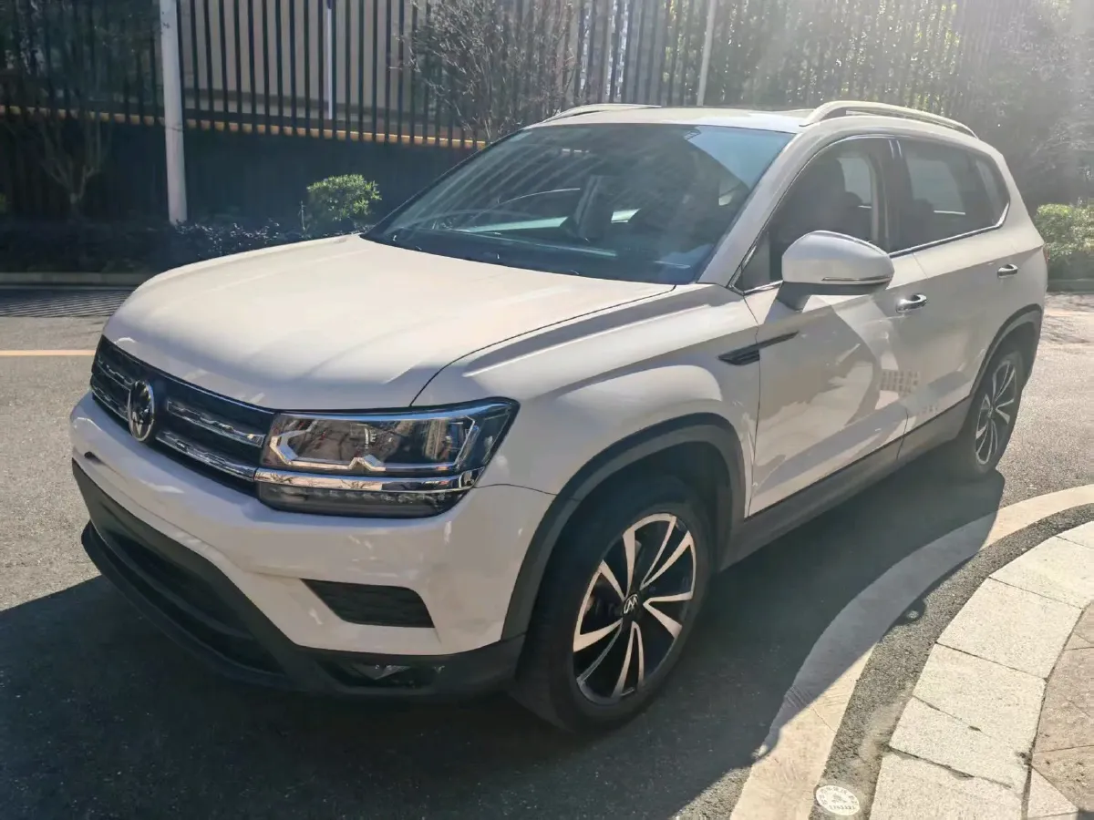 2021 Volkswagen Tharu 1.4T 150HP L4 7DCT,autocango,china used car exporter,china ev exporter,chinese used car exporter,chinese used ev exporter