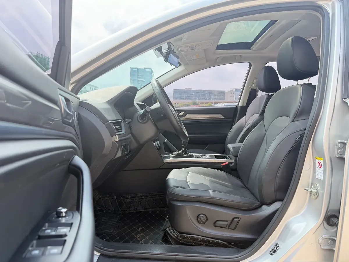 2019 Haval H6 1.5T 150HP L4 6MT,autocango,china used car exporter,china ev exporter,chinese used car exporter,chinese used ev exporter