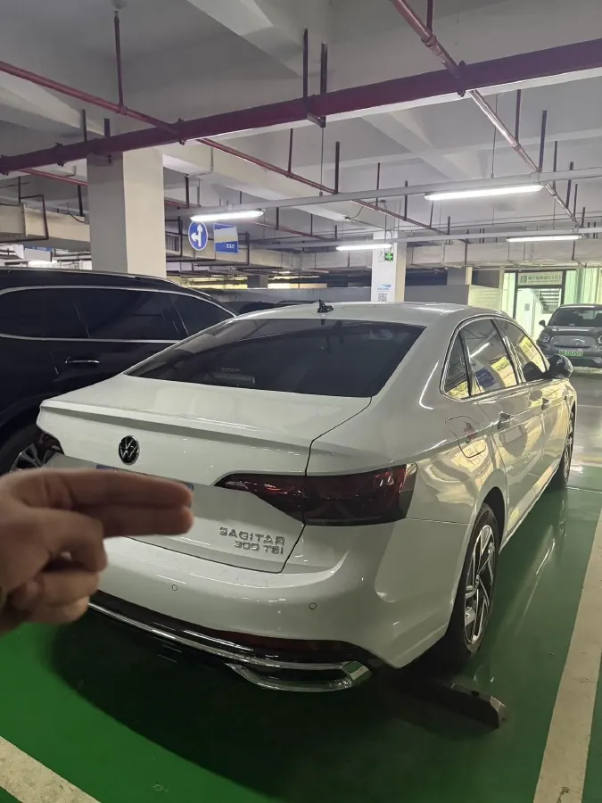 2024 Volkswagen Sagitar 1.5T 160HP L4 7DCT,autocango,china used car exporter,china ev exporter,chinese used car exporter,chinese used ev exporter