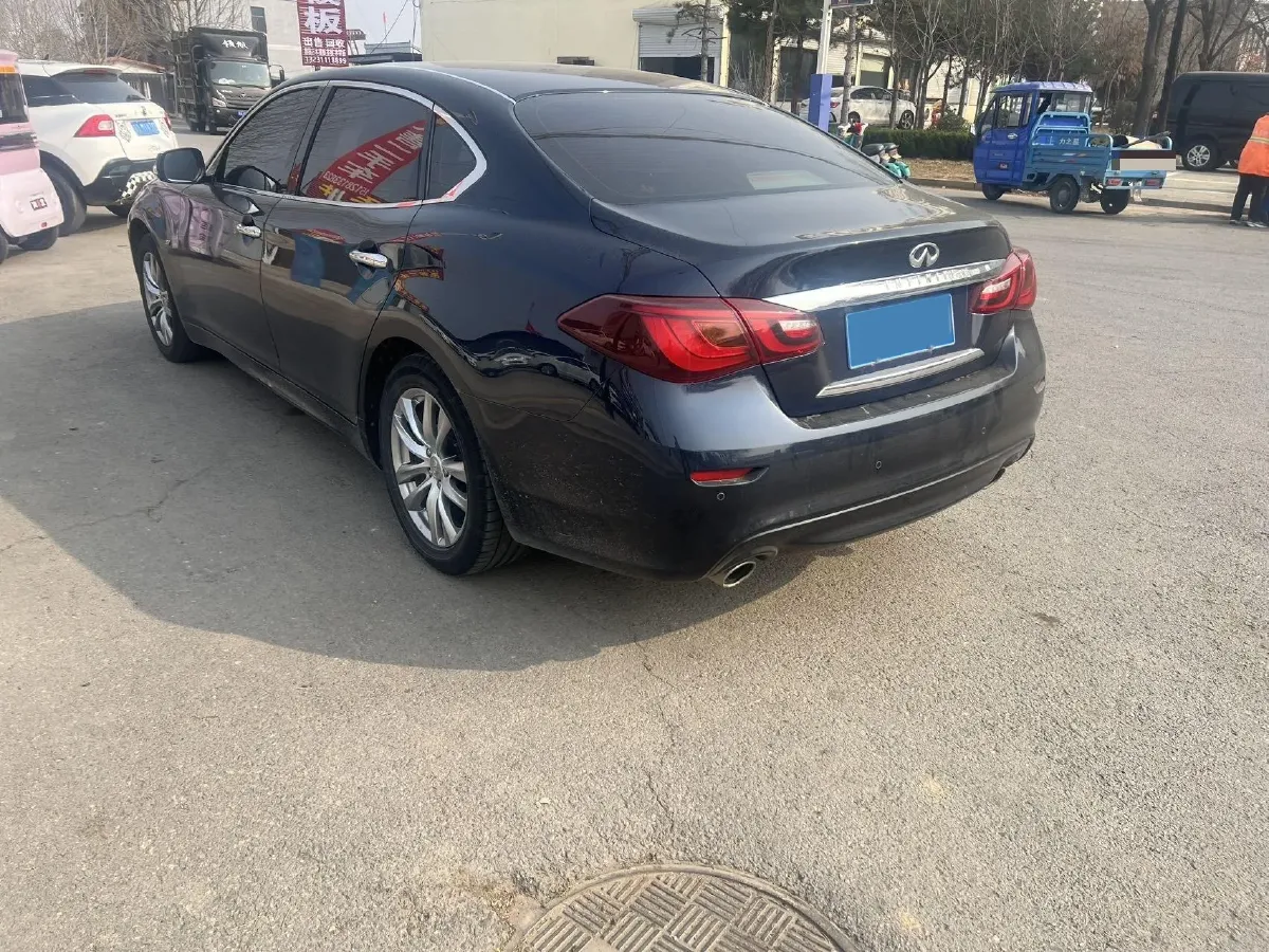 2019 Alfa Romeo Giulia 2.0T 280HP L4 8AT,autocango,china used car exporter,china ev exporter,chinese used car exporter,chinese used ev exporter