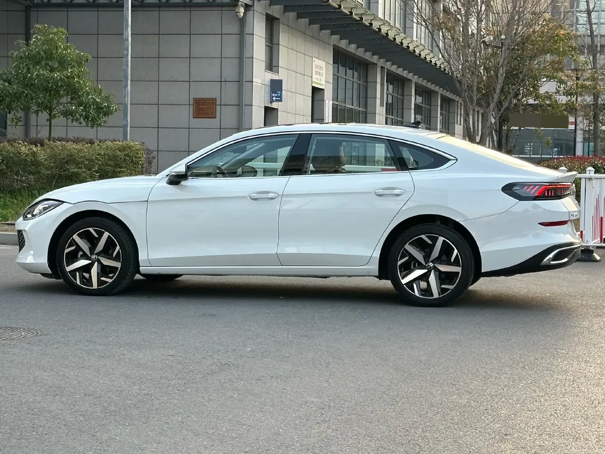 2025 Volkswagen Lamando 1.4T 150HP L4 7DCT,autocango,china used car exporter,china ev exporter,chinese used car exporter,chinese used ev exporter