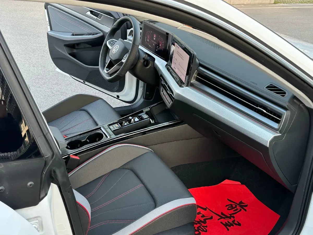 2025 Volkswagen Lamando 1.4T 150HP L4 7DCT,autocango,china used car exporter,china ev exporter,chinese used car exporter,chinese used ev exporter