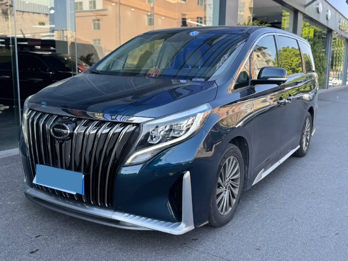 2021 GAC Trumpchi M8 2.0T 252HP L4 8AT,autocango,china used car exporter,china ev exporter,chinese used car exporter,chinese used ev exporter