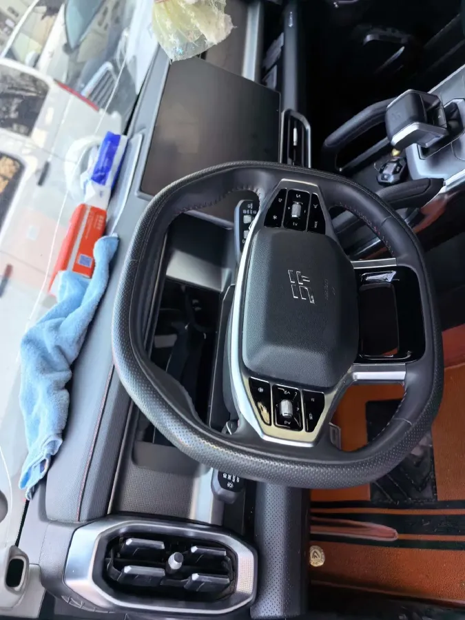 2024 Jetour Traveller 2.0T 254HP L4 7DCT,autocango,china used car exporter,china ev exporter,chinese used car exporter,chinese used ev exporter