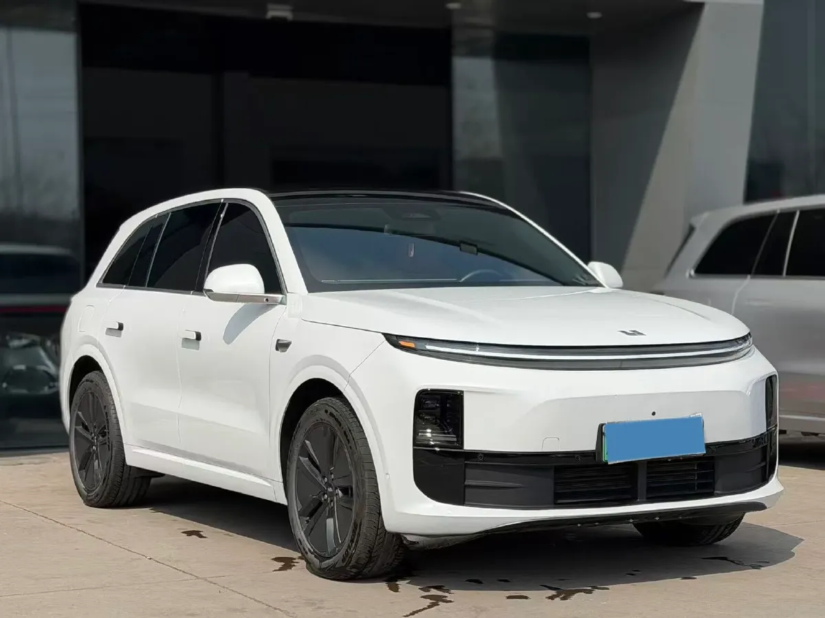 2024 Li L6 Range Extended 154HP L4 REEV 36.8KWH,autocango,china used car exporter,china ev exporter,chinese used car exporter,chinese used ev exporter