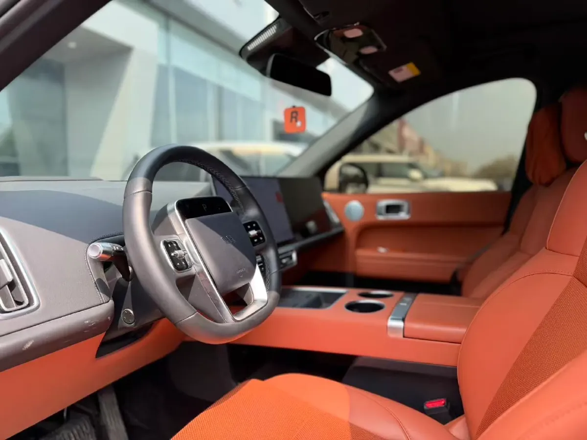 2024 Li L6 Range Extended 154HP L4 REEV 36.8KWH,autocango,china used car exporter,china ev exporter,chinese used car exporter,chinese used ev exporter