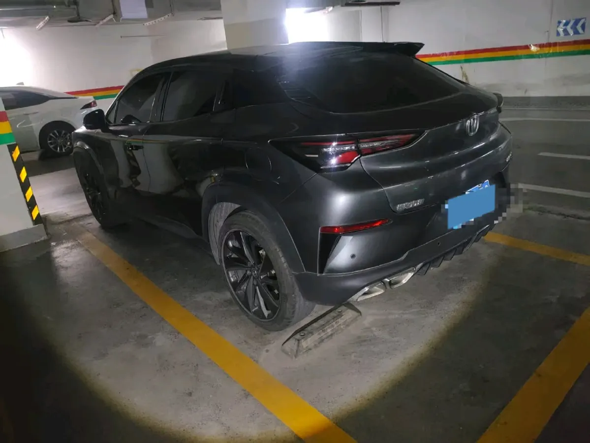 2020 ChangAn UNI-T 1.5T 180HP L4 7DCT,autocango,china used car exporter,china ev exporter,chinese used car exporter,chinese used ev exporter