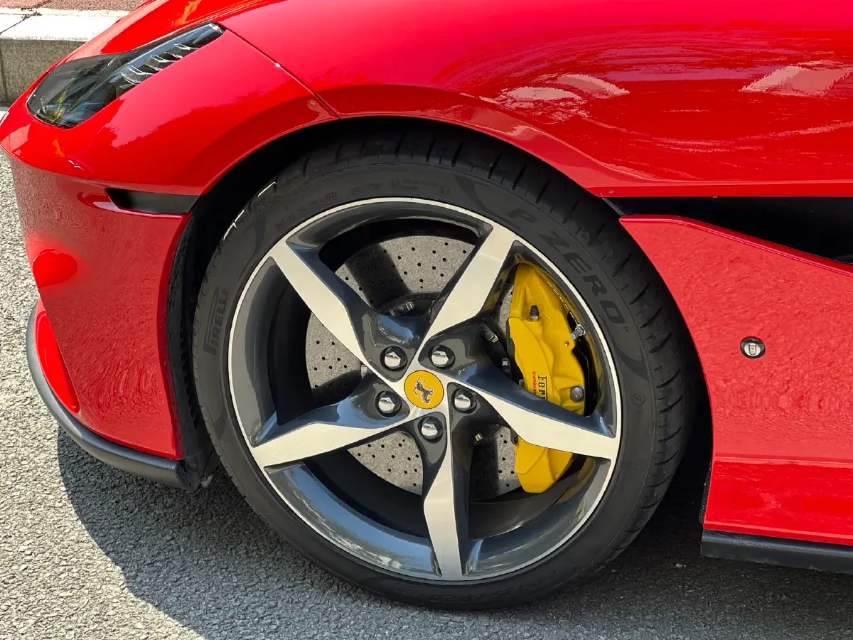 2021 Ferrari Portofino 3.9T 620HP V8 8DCT,autocango,china used car exporter,china ev exporter,chinese used car exporter,chinese used ev exporter