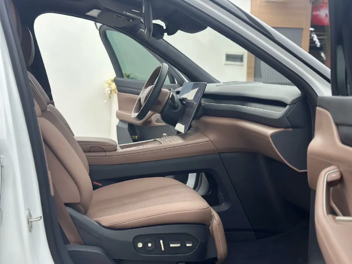 2023 NIO ES8 BEV 75KWH,autocango,china used car exporter,china ev exporter,chinese used car exporter,chinese used ev exporter