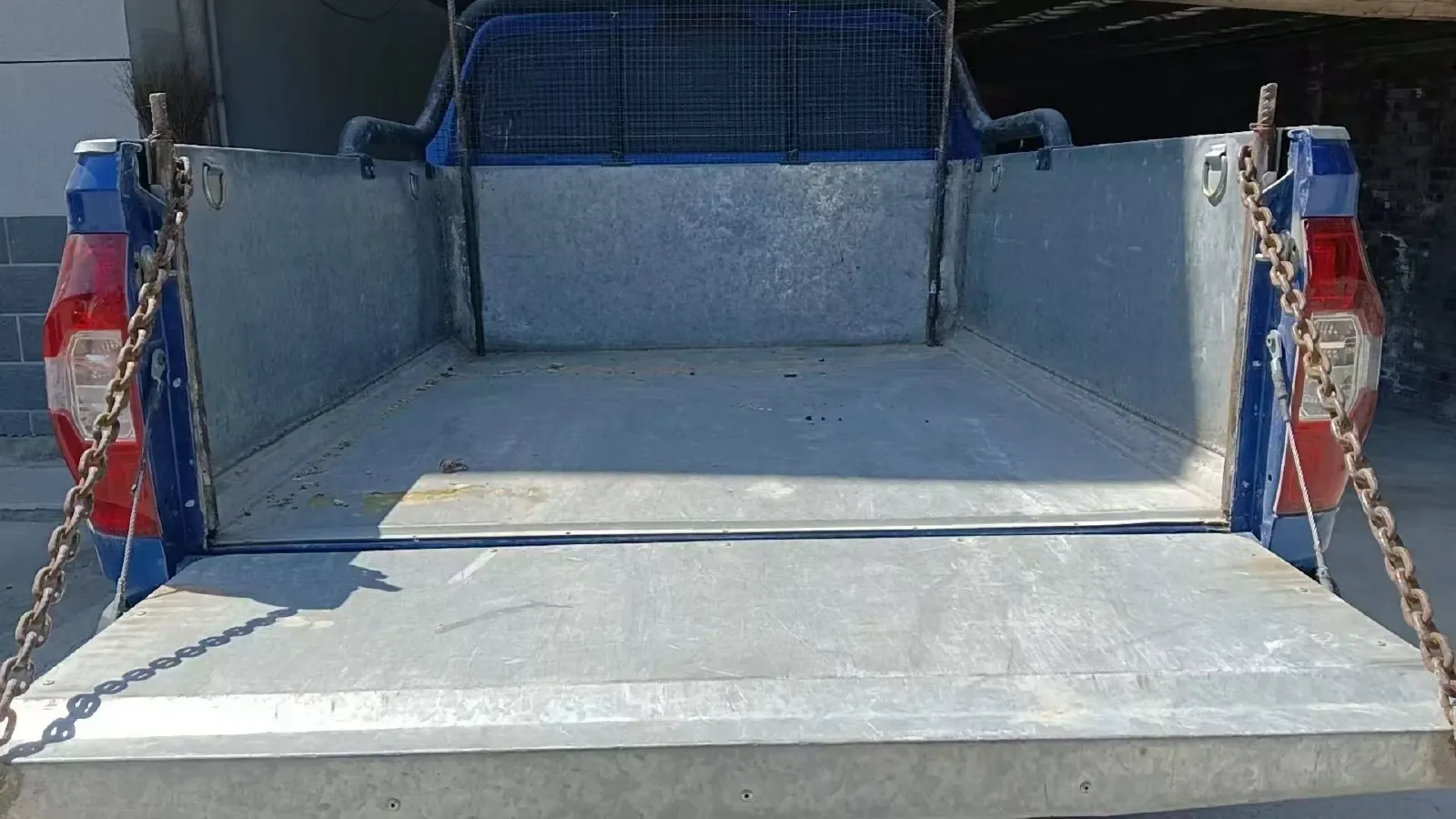 2022 MAXUS T60 2.0T 136HP L4 6MT,autocango,china used car exporter,china ev exporter,chinese used car exporter,chinese used ev exporter