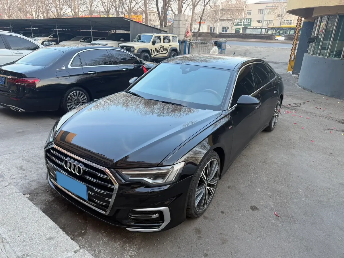 2019 Audi A6L 2.0T 190HP L4 7DCT,autocango,china used car exporter,china ev exporter,chinese used car exporter,chinese used ev exporter