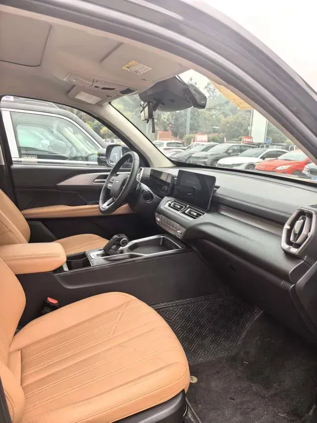 2025 Haval H5 2.0T 166HP L4 8AT,autocango,china used car exporter,china ev exporter,chinese used car exporter,chinese used ev exporter