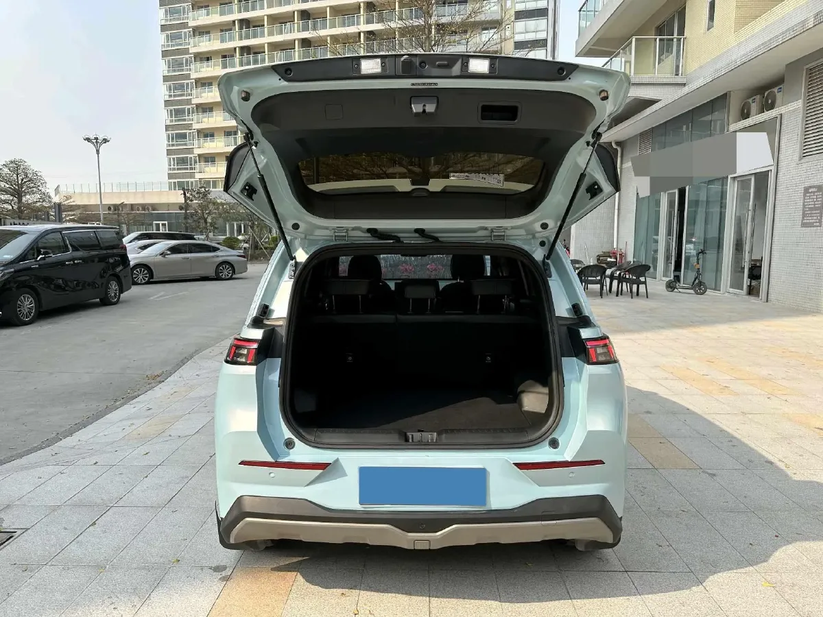 2022 Geely Okavango 1.8T 184HP L4 7DCT,autocango,china used car exporter,china ev exporter,chinese used car exporter,chinese used ev exporter