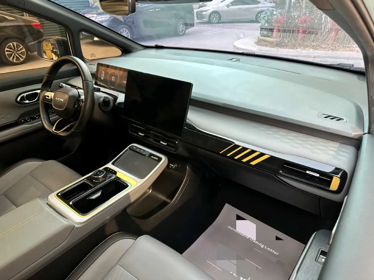 2022 Geely Okavango 1.8T 184HP L4 7DCT,autocango,china used car exporter,china ev exporter,chinese used car exporter,chinese used ev exporter