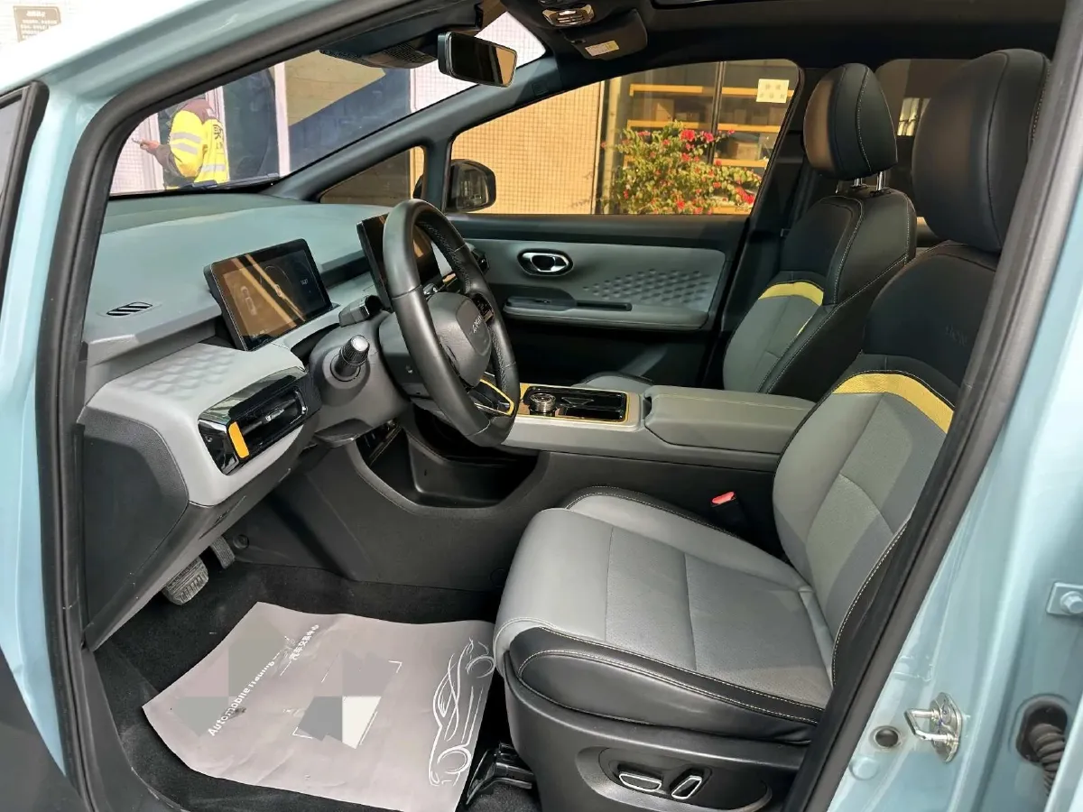 2022 Geely Okavango 1.8T 184HP L4 7DCT,autocango,china used car exporter,china ev exporter,chinese used car exporter,chinese used ev exporter